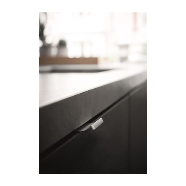 HT4359_Rel 435920040_66_Edge_straight_upwards_miljo.jpg