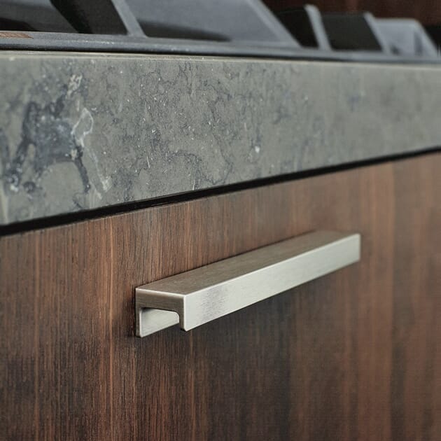 HT4376_Rel 4376 lang matt nikkel.jpg