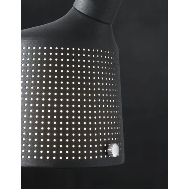 521_Rel Vipp_Lamp_Detail07_Low.jpg